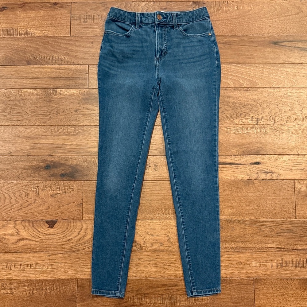 LC Lauren Conrad Super High Rise Super Skinny Jeans - Size 2L